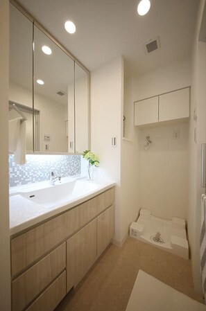 ライトテラス新宿御苑の物件内観写真